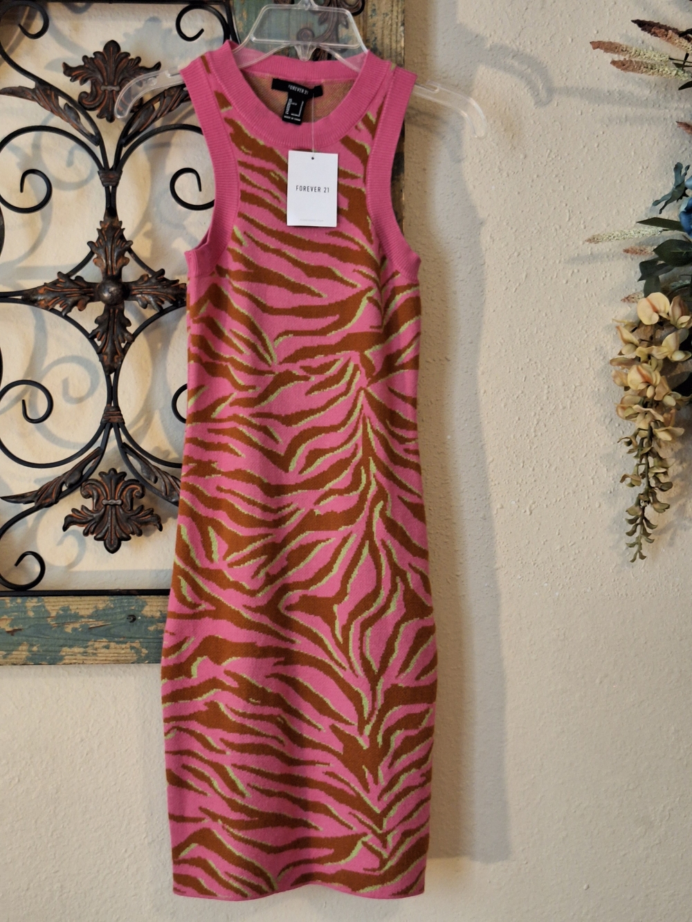 🔥🔥$8.00 Forever 21 Pink/Brn Zebra-Print Sleeveless Mini Dress. NWT Size S - Picture 6 of 11